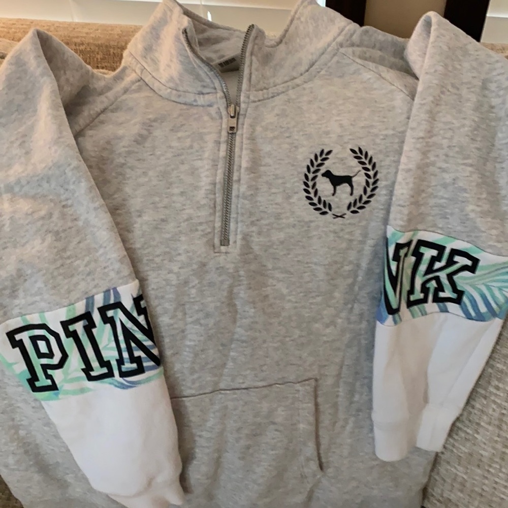 Victoria Secret Pink sweatshirt